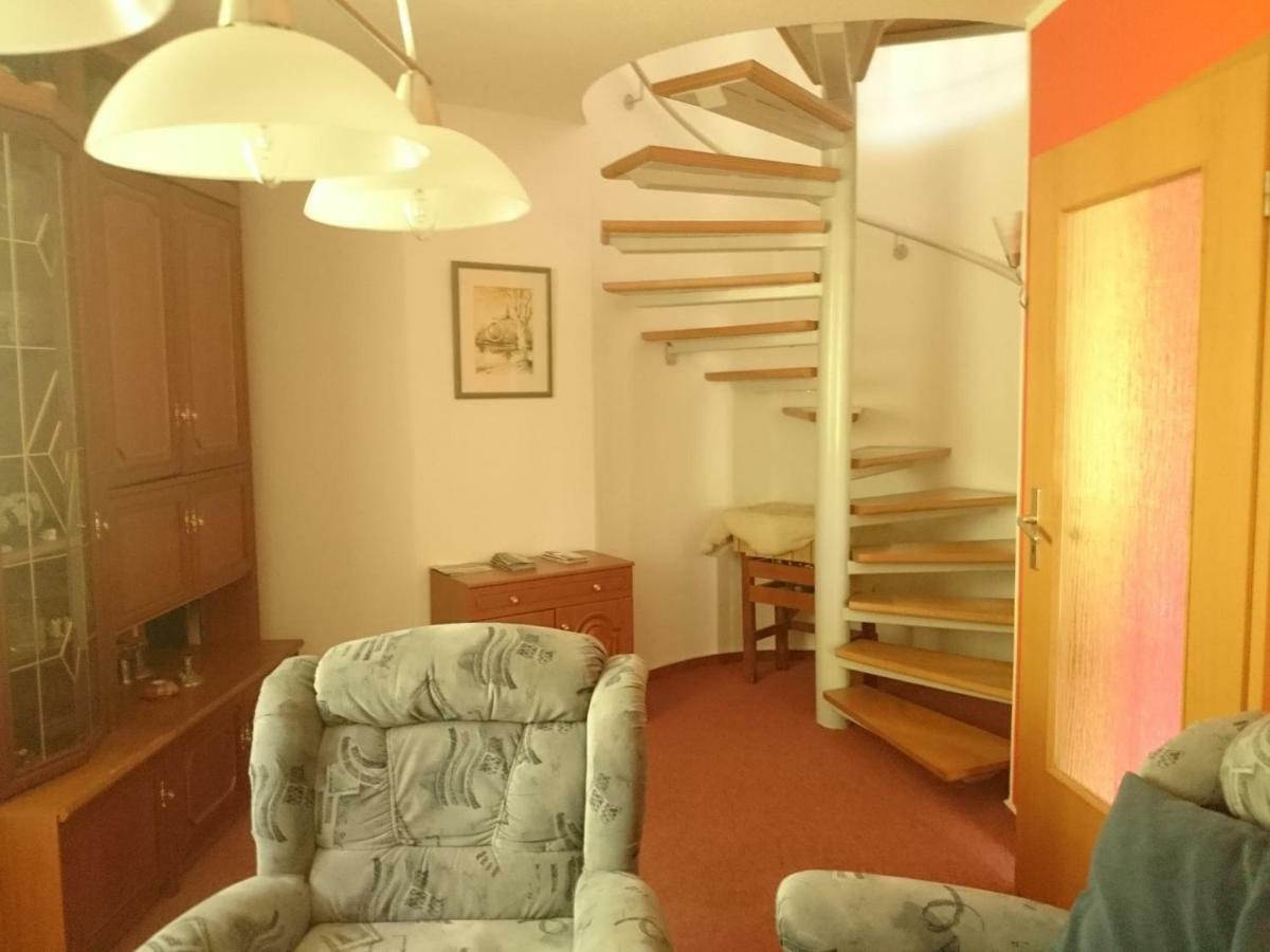 Knoche Apartment *